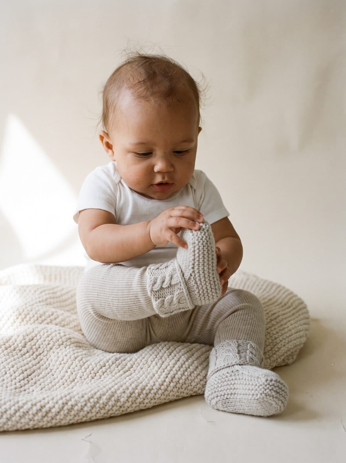 Cable Booties, photo 2